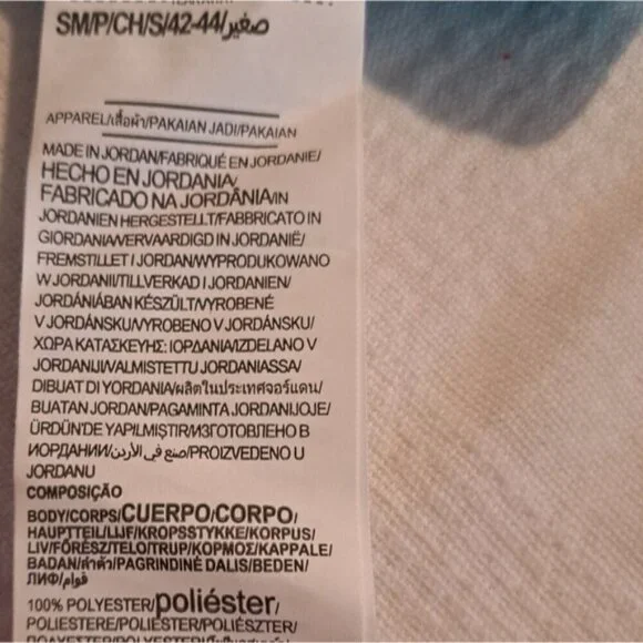 Under Armour women's Small light blue cut out back long sleeve shirt NWOT - Picture 6 of 6